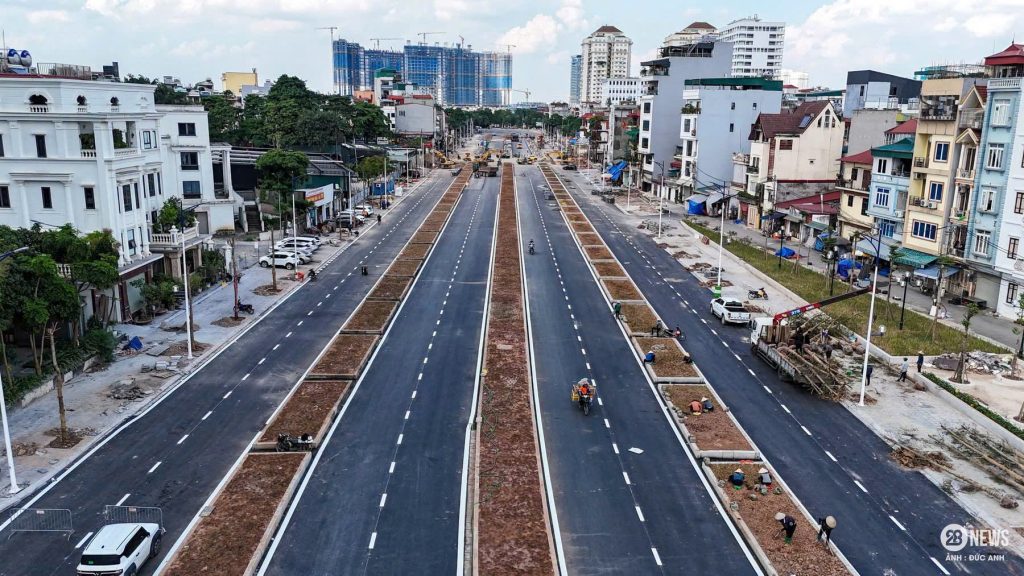 Đường Nguyễn Văn Huyên kéo dài, đường vành đai 2,5 thông xe, hầm vượt sông hồng